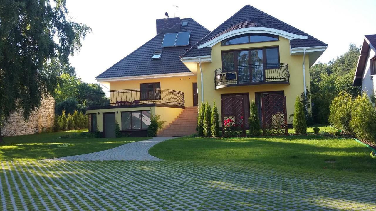 Villa Jura Pokoje Goscinne Zarki Esterno foto